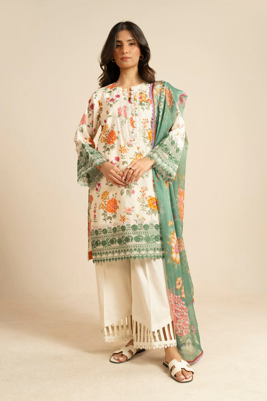 WOMEN SALE 25% OFF